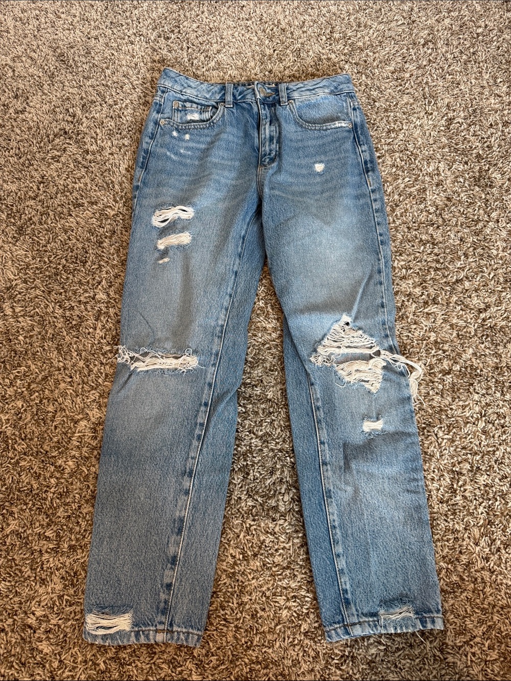 Garage Denim | Relaxed Jeans w/ Distress